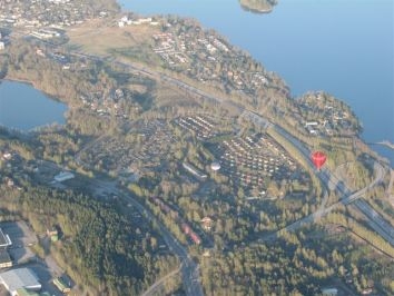 Raholan siirtolapuutarha. 
   Kuva: Sonja Tuuna
