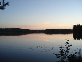 Yöpilvet loistavat
